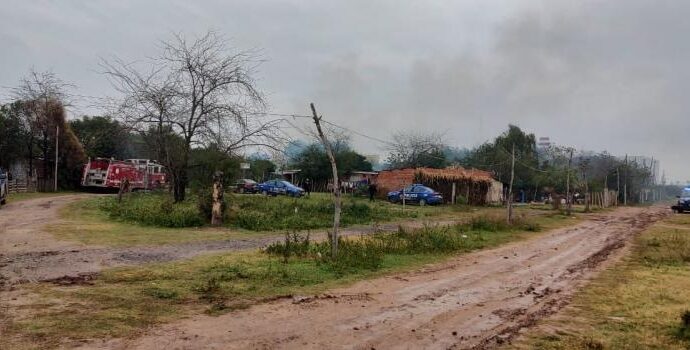 Incendiaron La Vivienda Precaria Del Supuesto Asesino De Un Joven En