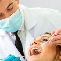 Un odontólogo santafesino creó un gel para remover caries facilmente