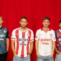 Unión presentó la camiseta para la temporada 2025