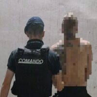 Detenido por  golpear a su mujer y a los policías en Santa Fe