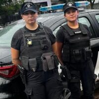 Policías auxiliaron a una beba y le salvaron la vida en Santa Fe