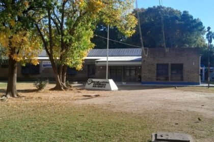 escuelaaaaa