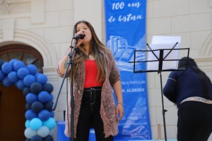 BIBLIOTECA 100ANOS 2