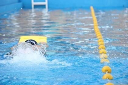 natacion poli invierno