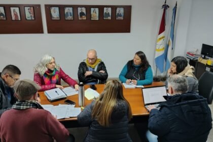 reunion funcionarios concejales
