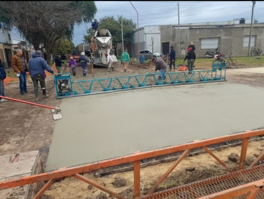 Continúa la pavimentación de calle San Martín en Recreo 58 pavimento san martin 1