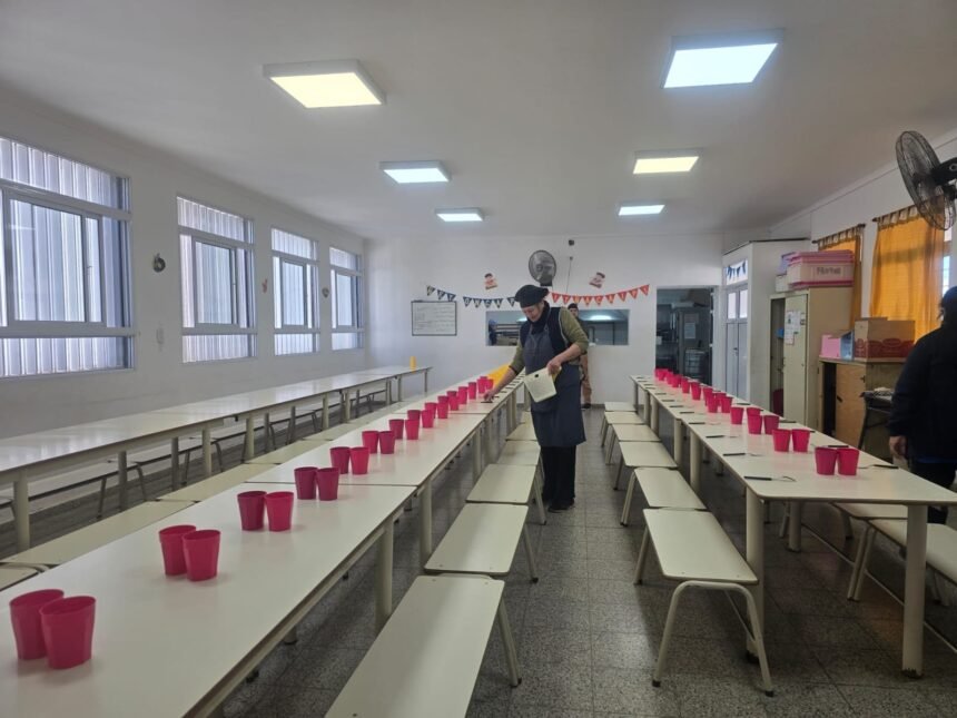 comedor com caia