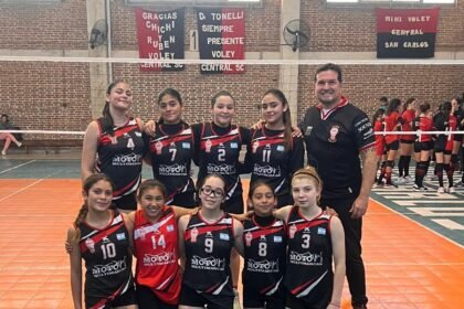 huracan voley agosto 25