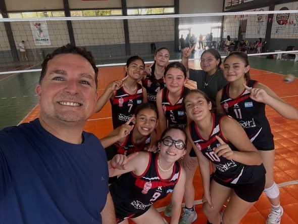 HURACAN VOLEY SUB 14