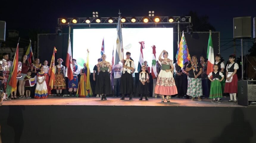 Se realiza en Recreo "Orígenes: Fiesta de las Colectividades y Comunidades" 58 WhatsApp Image 2025 11 03 at 07.14.27