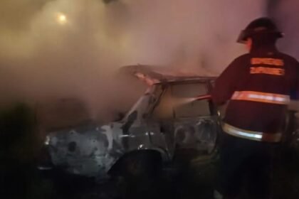 incendio auto monte vera