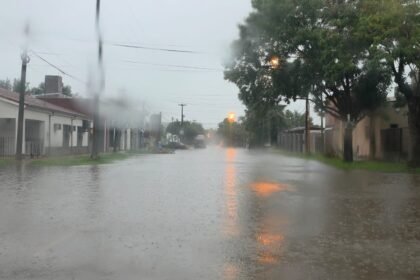 lluvia calles recreo tormenta