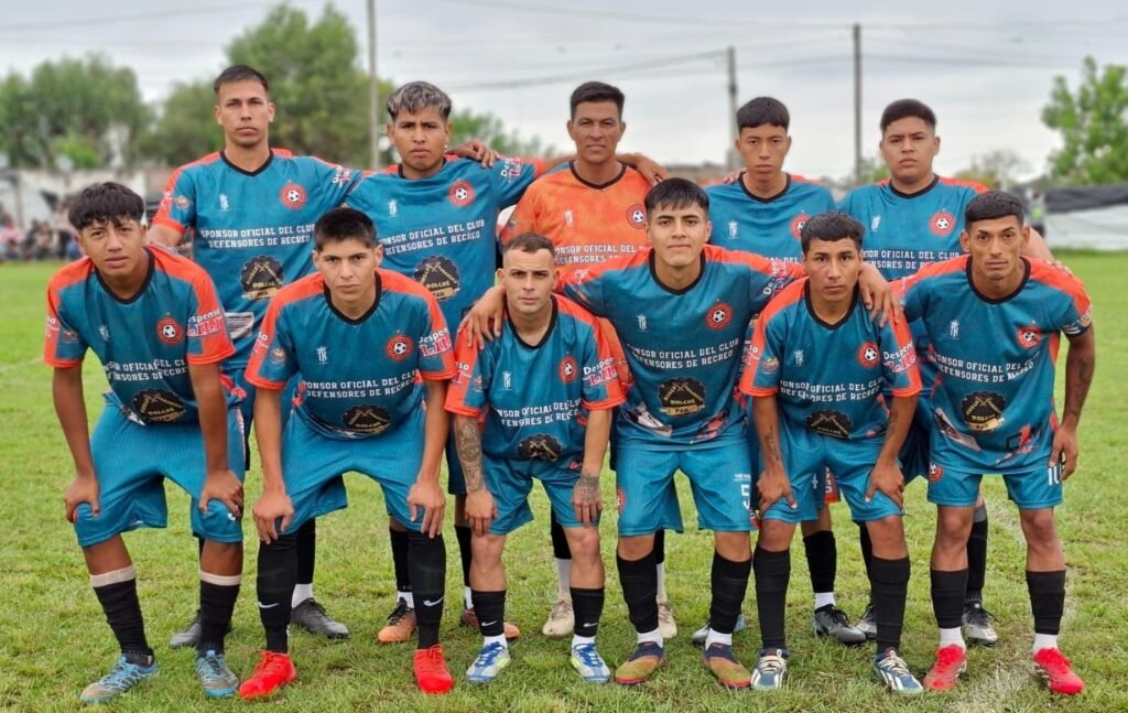 DEFENSORES VS CRUZ ROJA