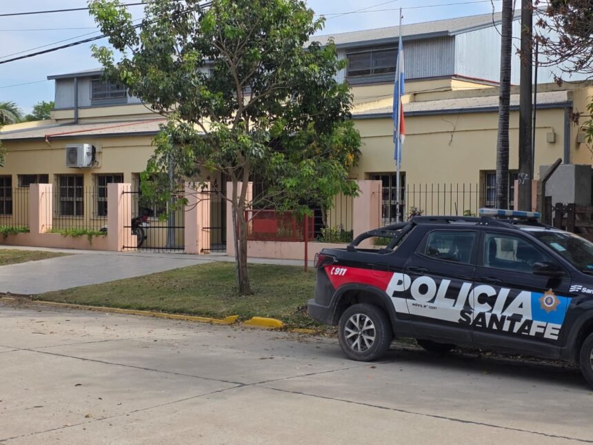 Ingresaron a robar a la escuela especial de Recreo: se llevaron un tacho de pintura 58 WhatsApp Image 2026 04 28 at 19.29.49