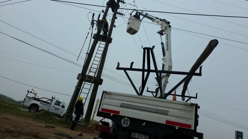 Recreo: un desperfecto en una línea de media tensión dejó sin servicio eléctrico a un sector de la ciudad 59 WhatsApp Image 2026 05 27 at 10.50.32