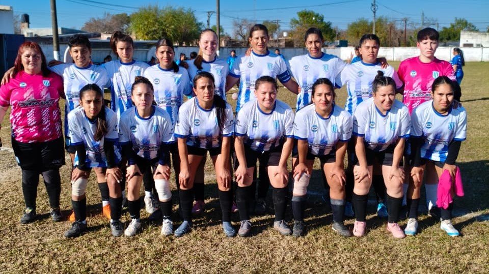 Defensores fue el gran protagonista del domingo 58 POLI VIDELA FEMENINO CAMPEON