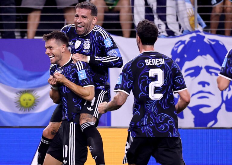 Argentina venció a Jordania y cerró la fase de grupos con puntaje perfecto