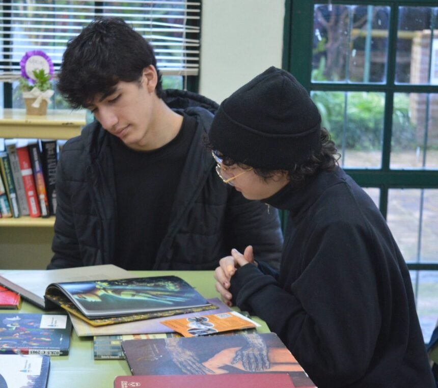 La Municipalidad de Santa fe fortalece la promoción de la lectura entre niños, niñas y jóvenes 60 cafe literario 1