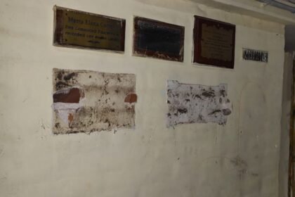 ROBO ESCUELA