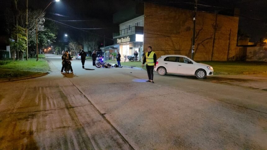 Un motociclista resultó herido tras un choque en pleno centro de Recreo 61 WhatsApp Image 2026 07 23 at 08.00.41