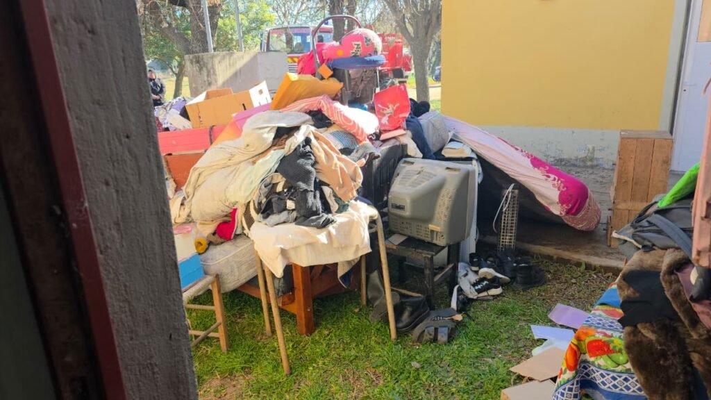 Un incendio dañó una vivienda mientras una familia dormía en Recreo 61 incendio recreo