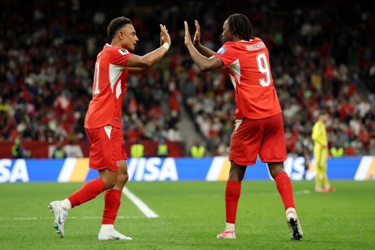 Portada 144 Suiza se impuso ante Argelia y sacó pasaje a octavos de final del Mundial