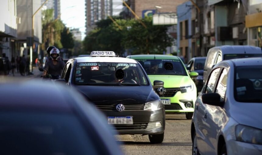 Aumentan los taxis en Santa Fe desde este viernes 60 taxi