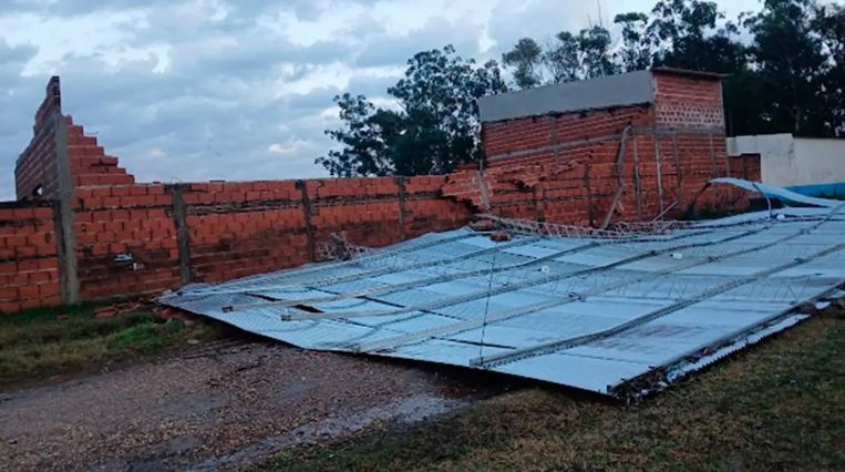 tormenta e rios viento