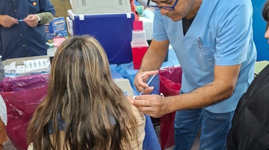 Más de 4.300 santafesinos recibieron vacunas durante el primer semestre 61 vacunacion