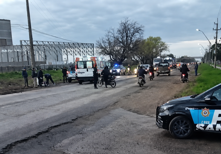 Otro accidente en Ruta 11, a metros del ingreso al ISEP: dos motociclistas resultaron heridos 59 ChatGPT Image 28 ago 2026 08 19 48