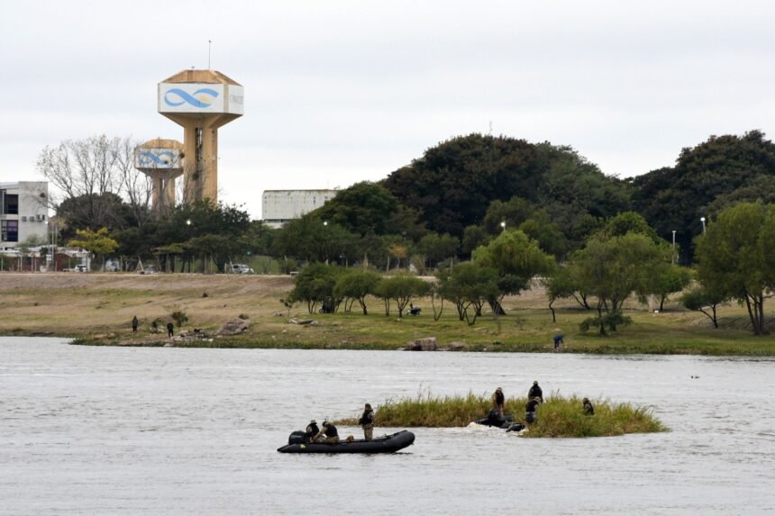 Se firmó un convenio para remover los embalsados de la Laguna Setúbal 59 WhatsApp Image 2026 08 18 at 13.56.43