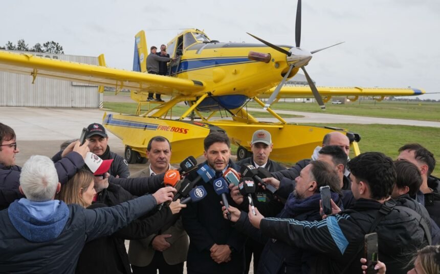 Pullaro presentó la flota aérea de Santa Fe para combatir incendios 57 avion pullaro