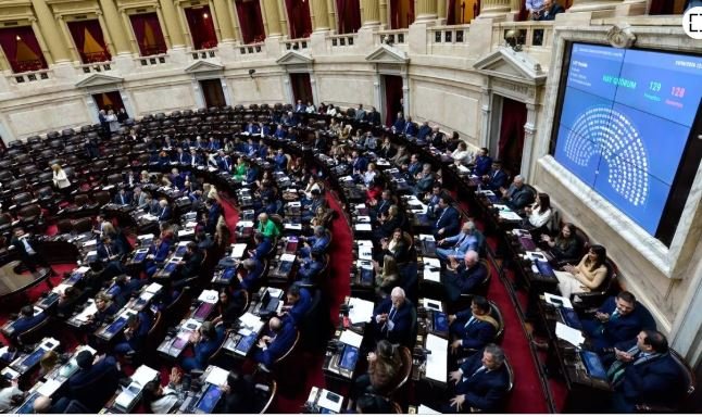 El oficialismo logró aprobar ampliamente la reforma de la Carta Orgánica del Banco Central 58 dipuuuu 1