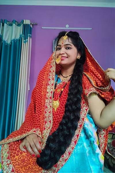 La “Rapunzel” de la vida real: tiene un cabello de casi 3 metros y consiguió un récord Guinness 59 rapunsel india 2