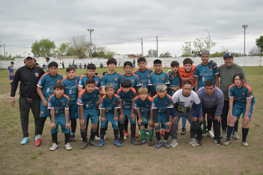 Gran tarde de las inferiores de Defensores 60 DEFENSORES NOVENA CAMPEON