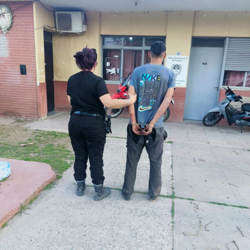 Recreo: detuvieron a un joven acusado de ingresar a una vivienda tras saltar por los techos 59 WhatsApp Image 2026 09 19 at 19.47.27
