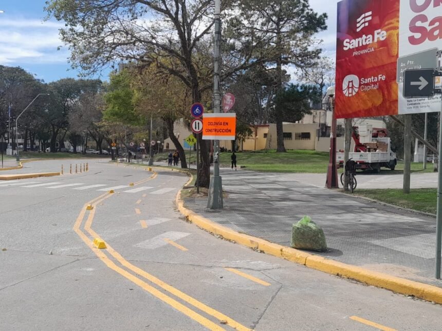La Municipalidad de Santa Fe reordena el estacionamiento para acompañar la nueva ciclovía de la ciudad 61 santa fe estacionamiento 1