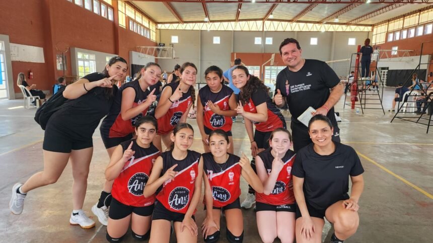 El Sub 12 de Huracán Vóley se quedó con un nuevo Grand Prix ASV 58 HURACAN VOLEY OCTUBRE 31