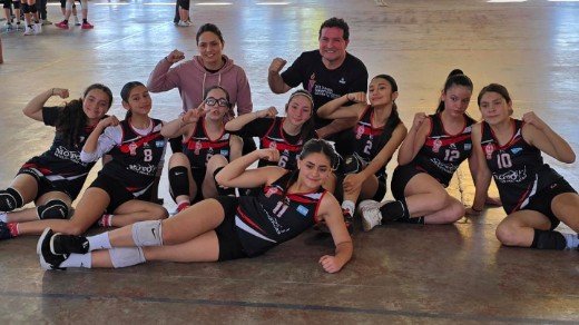 El Sub 13 de Huracán Vóley comienza su camino en las semifinales 59 huracan voley sub 13