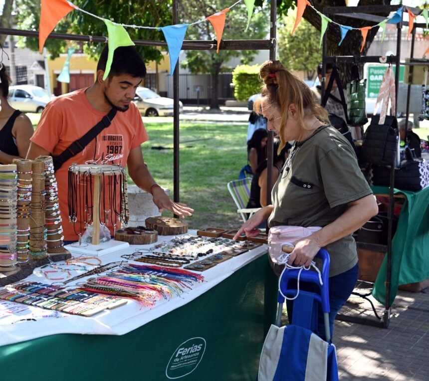 El 4to Festival de la Economía Social llega a Plaza Fournier con propuestas para el Día de la Madre 59 plaza fournier
