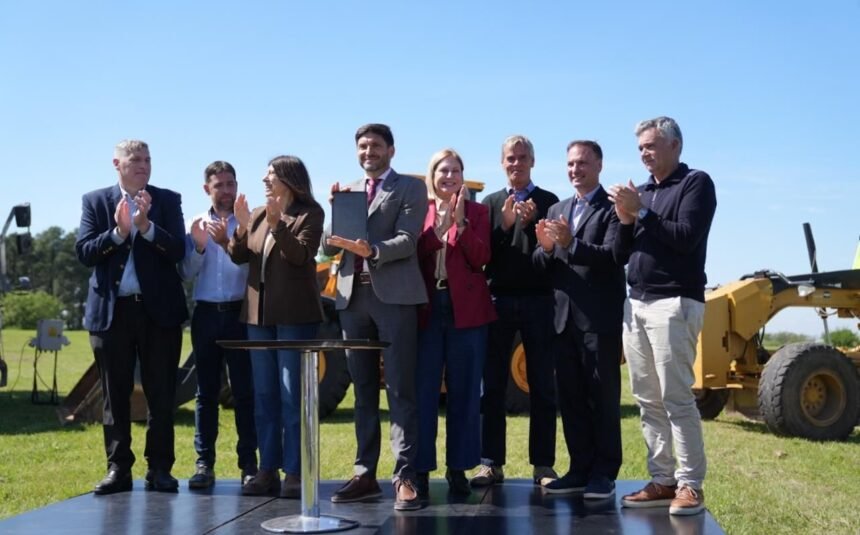 Pullaro puso en marcha una nueva etapa del tercer carril de la autopista Rosario-Santa Fe 59 pullaro